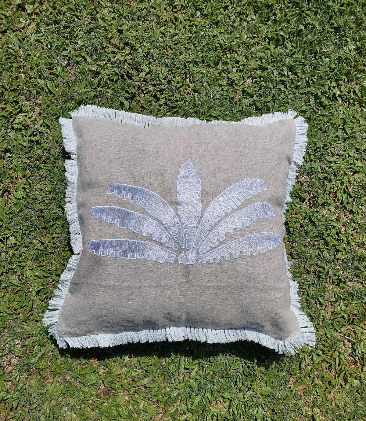 Fringed palm on linen 50 x 50cm