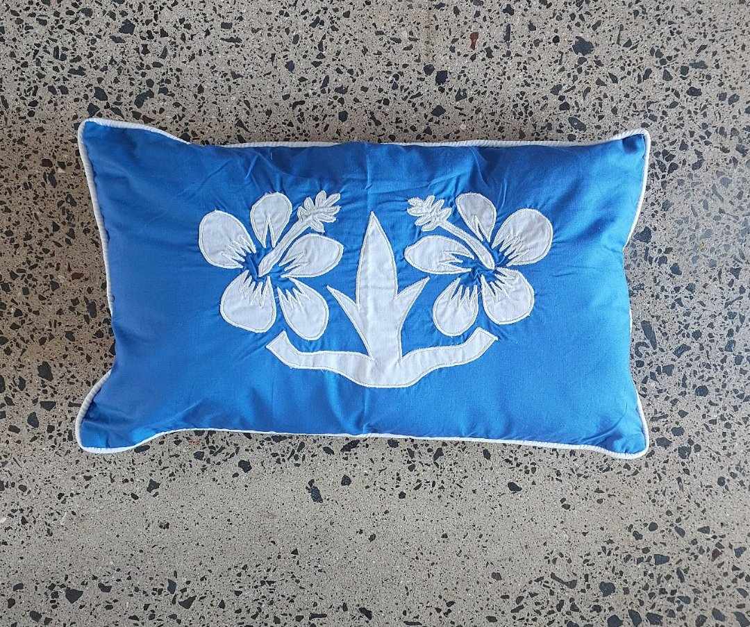 'Nikao' design Hibiscus Cushion Covers blue with white