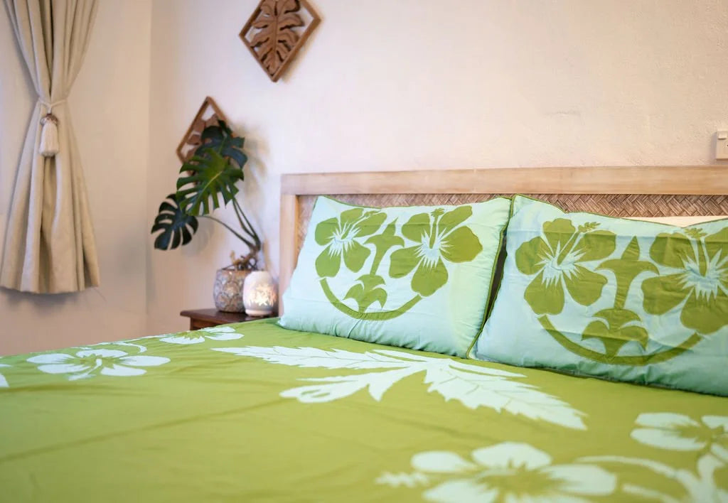 'Nikao' Palm Green with Lt Tosca Hibiscus Tivaevae Duvet or Bed Cover