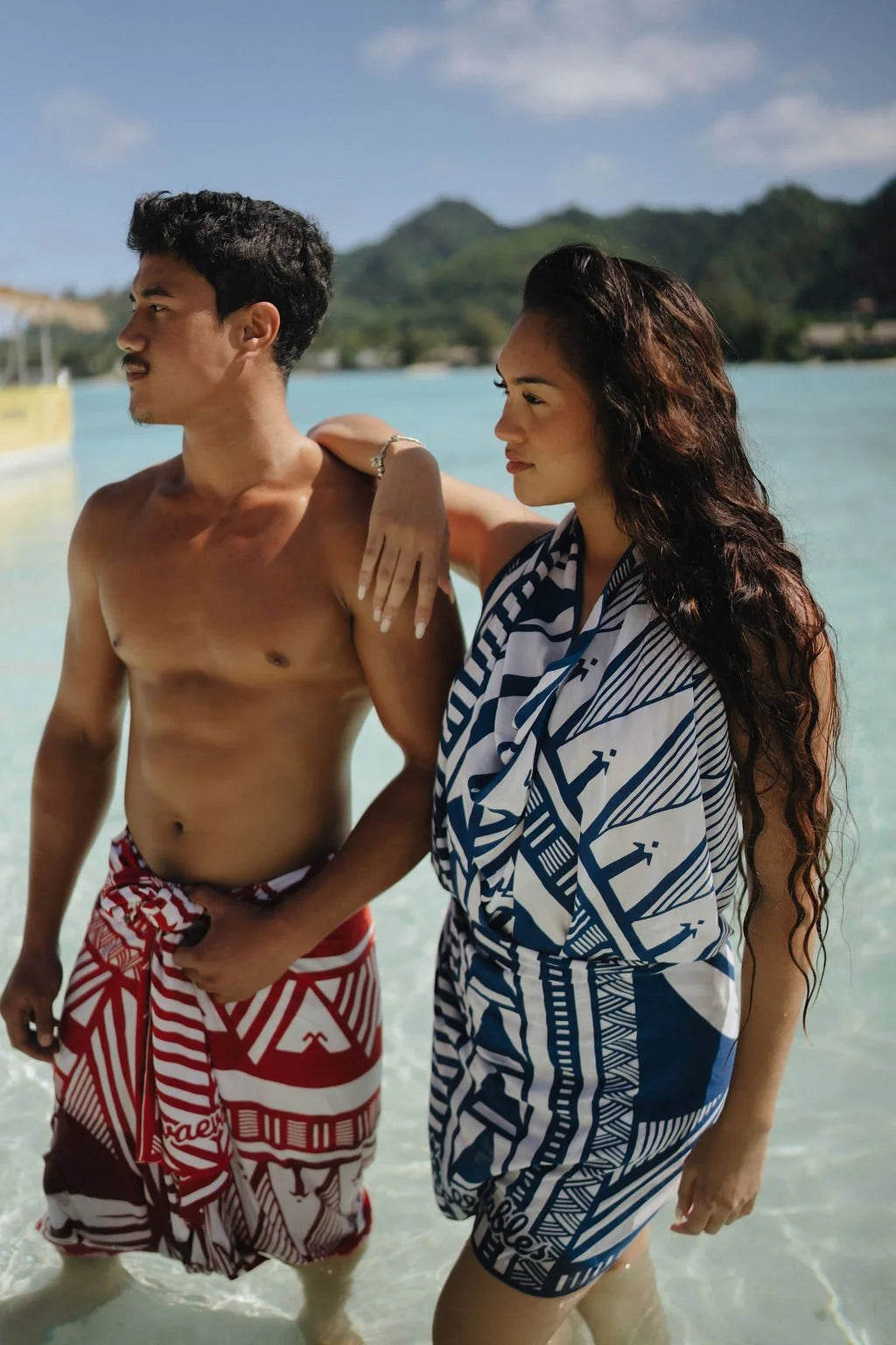 Blue Motif Pareu (Sarong, Lava-lava)