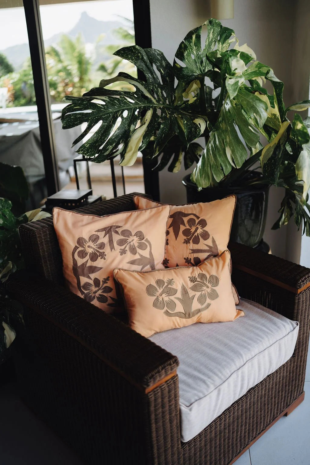 "Nikao" design cushion cover orange with brown hibiscus