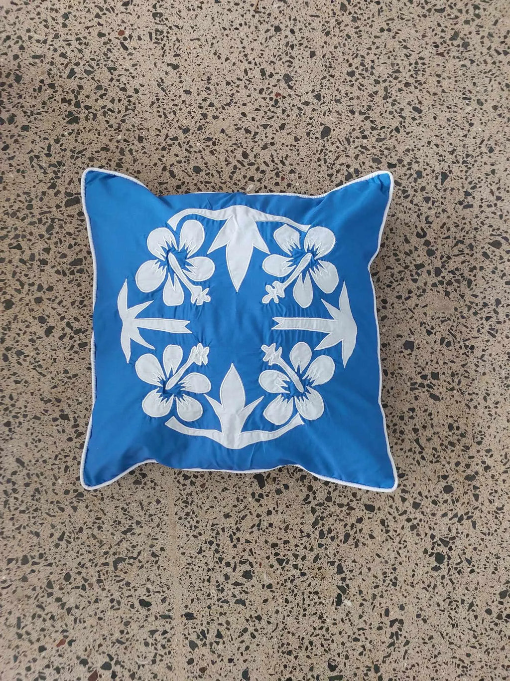 'Nikao' design Hibiscus Cushion Covers blue with white